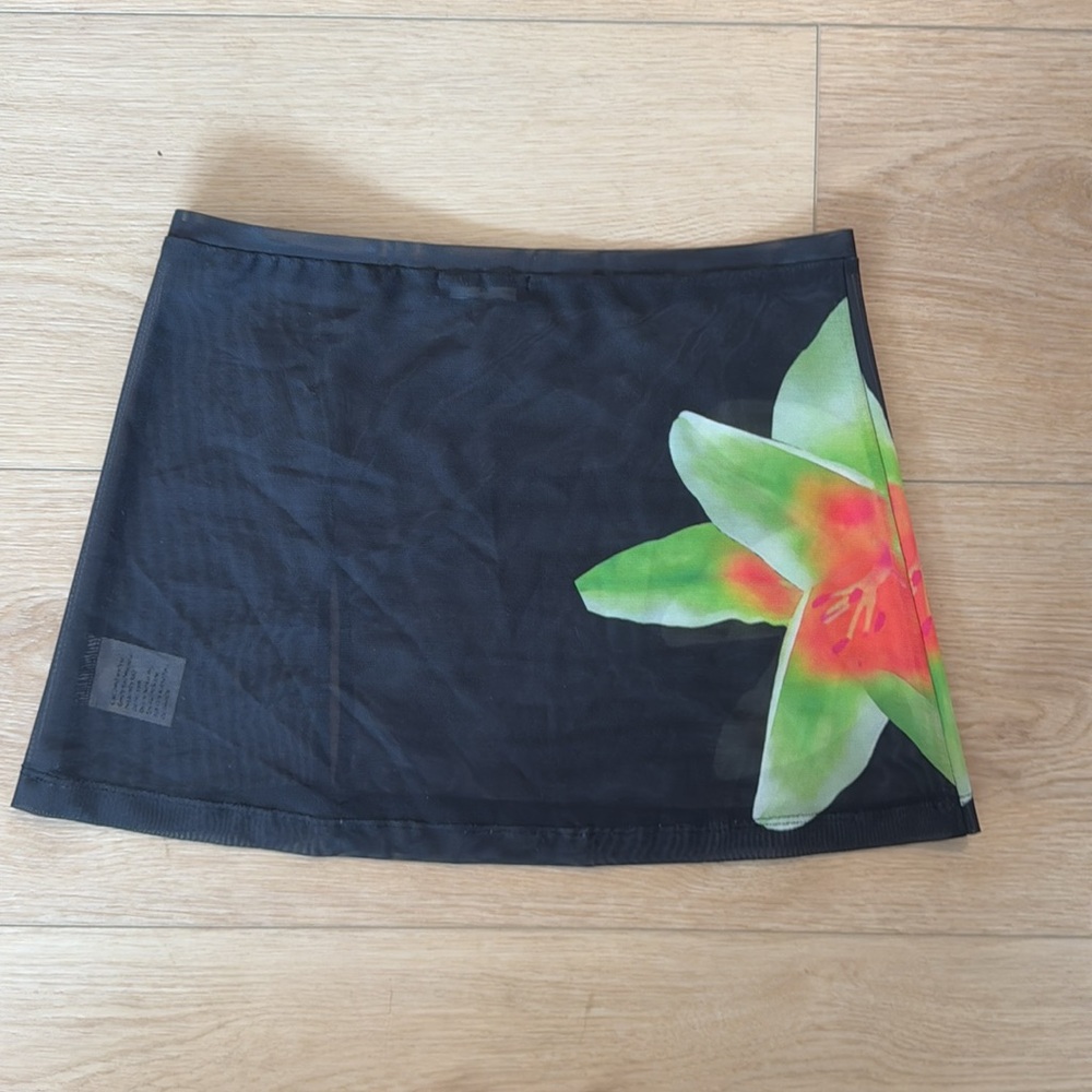 SET - with harper lu matching black & green floral mesh top & skirt - Picture 6 of 6